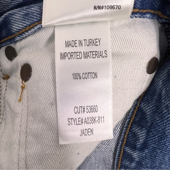 AGOLDE Jaden Distressed Denim Shorts - Picture 6 of 8